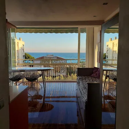 Ocean Views And Garage Near Bcn Apartment Sant Vicenc de Montalt