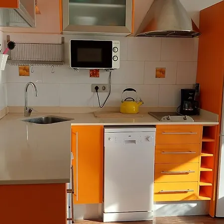 Apartment Ocean Views And Garage Near Bcn *