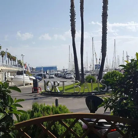 Ocean Views And Garage Near Bcn Apartment Sant Vicenc de Montalt